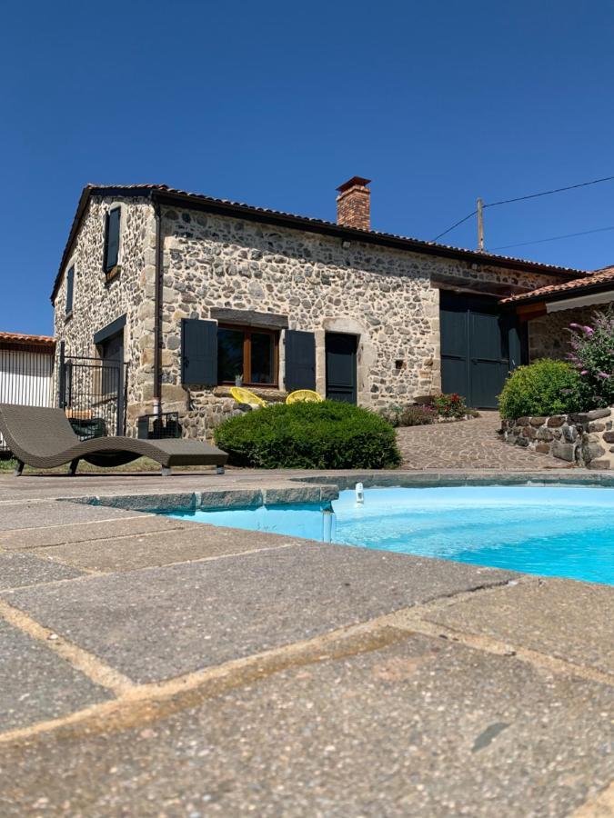 Domaine Des Pierres D Auvergne Flat 外观 照片