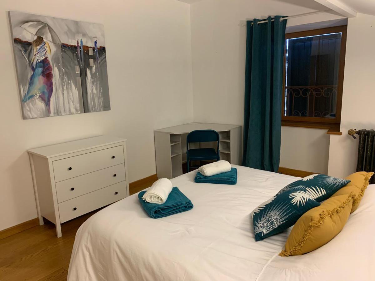 Domaine Des Pierres D Auvergne Flat 外观 照片