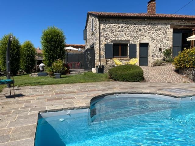 Domaine Des Pierres D Auvergne Flat 外观 照片